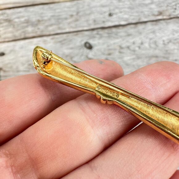 Vintage Jewelry Monet Red and Gold Tone Long Brooch Pin - Picture 3 of 3